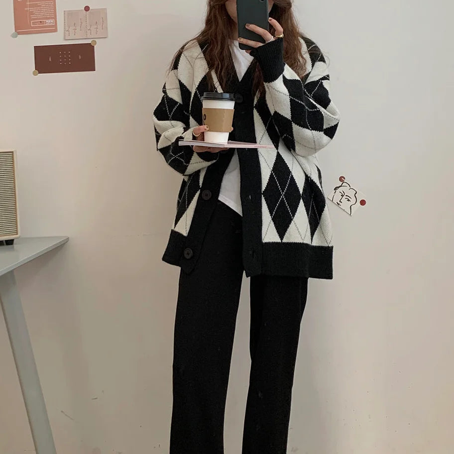 Argyle Cardigan Women Knitted Sweater Loose Single Breasted Students V-neck Lovely Knitwear Korean Oversize Cardigan Winter Tops
