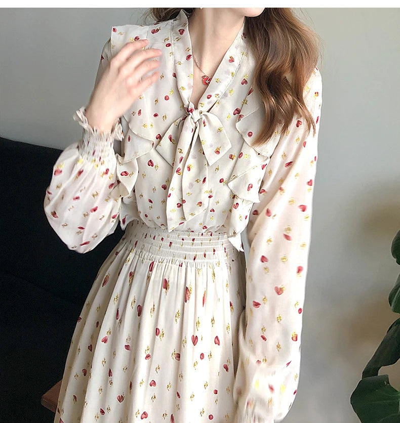 2021 Autumn Dress Women V Neck Bow Tie Chiffon Floral Dresses Elegant French Style Slim Waist Hearts Printed Long Sleeve Dresses