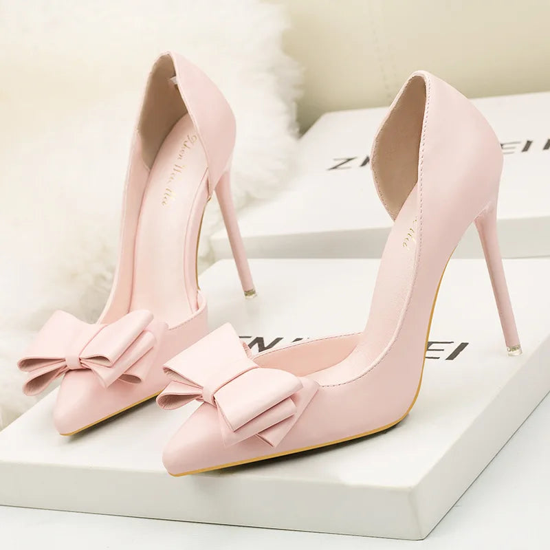 Korean Style Sweet Bow High Heels, Fashionable And Elegant Slim Heeled Women'S Shoes For The Office, Pointed  Sexy  Ladies Shoes