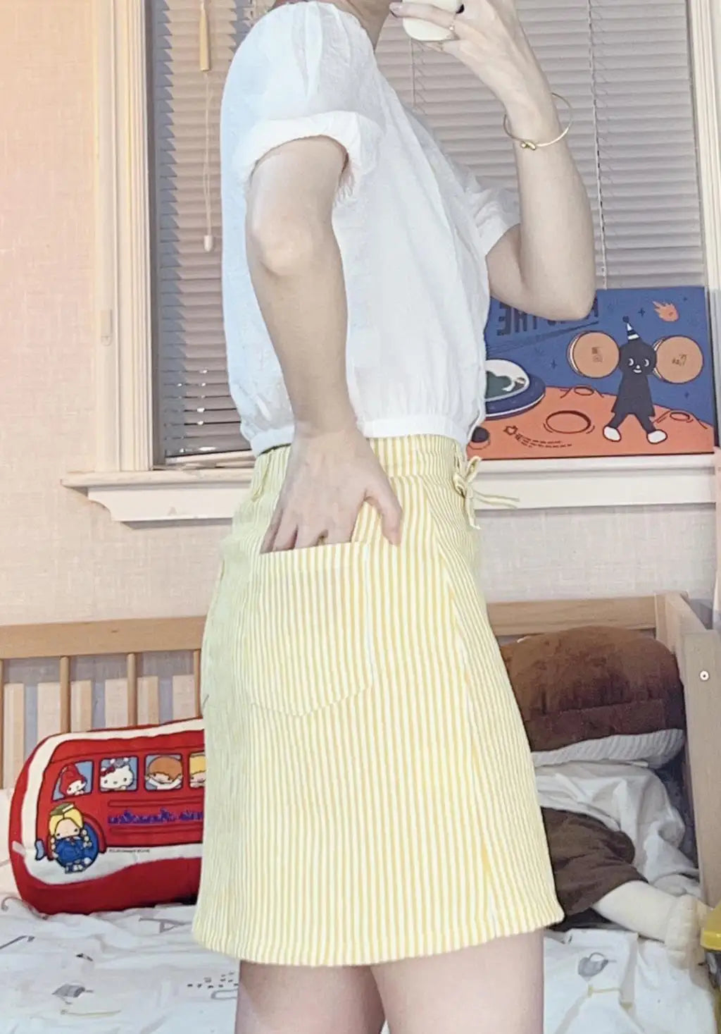 2023 Summer New Original Niche Design Women's White Cropped Shirts Crop Tops Cotton Short-sleeved Spicy Girl Short Blouse